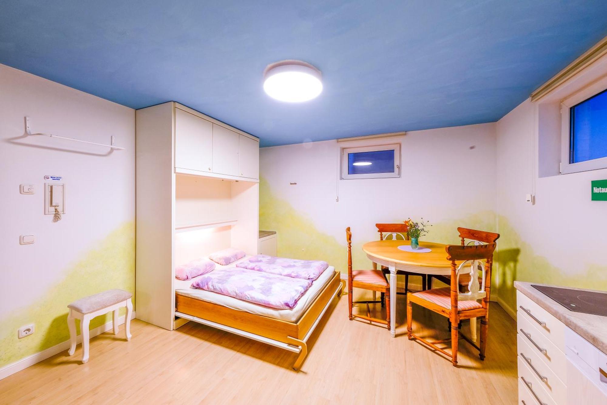 Appartement Zum Engelreich Ruhig, Laendlich, Stadtnah *